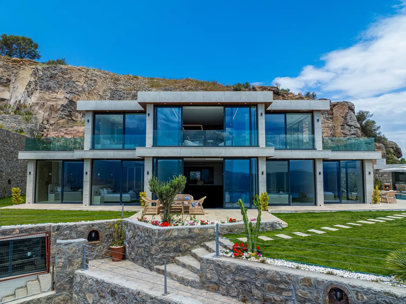 Property in Turkbuku